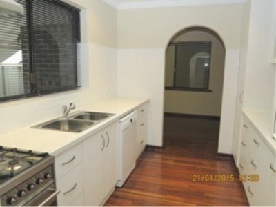 Properties CURRENT in Lynwood