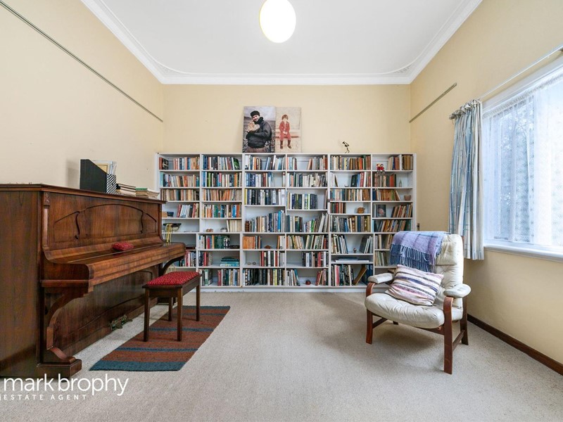 Property for sale in Fremantle, 86 Solomon Street Mark Brophy Estate