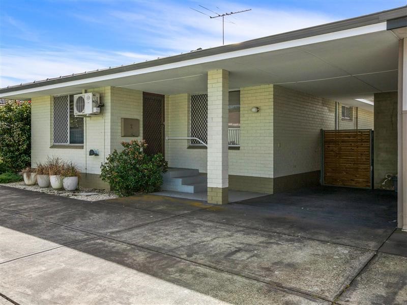 Property for sale in Attadale, 2/167 Moreing Road, John Gorringe