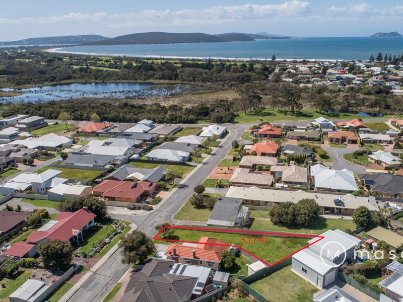 Property For Sale in Middleton Beach