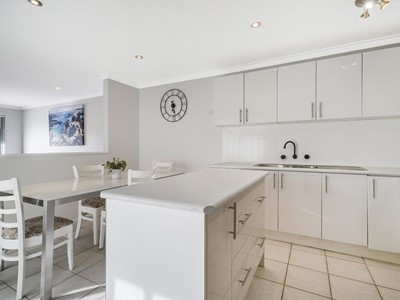 Property for sale in Scarborough : Dempsey Real Estate