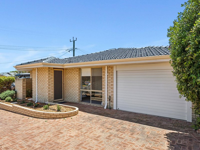 Property for rent in Bicton : Jacky Ladbrook Real Estate