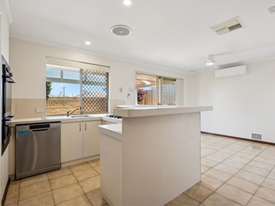 Property for rent in Bicton : Jacky Ladbrook Real Estate