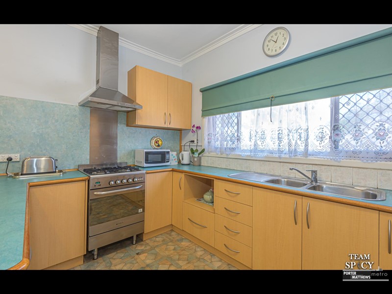 Property for sale in Cloverdale : Porter Matthews Metro Real Estate