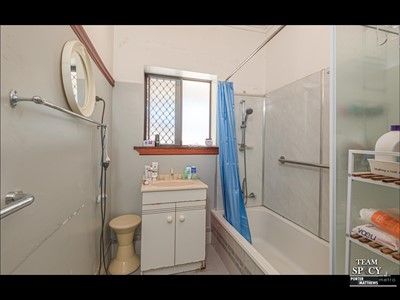 Property for sale in Cloverdale : Porter Matthews Metro Real Estate