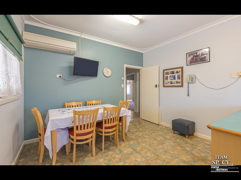 Property for sale in Cloverdale : Porter Matthews Metro Real Estate