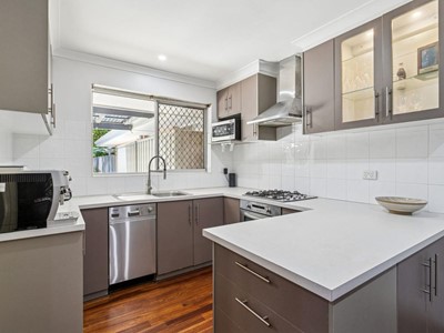 Property for sale in 
                                Karrinyup : West Coast Real Estate