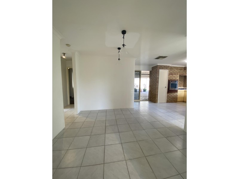 Property for sale in South Lake : Jacky Ladbrook Real Estate