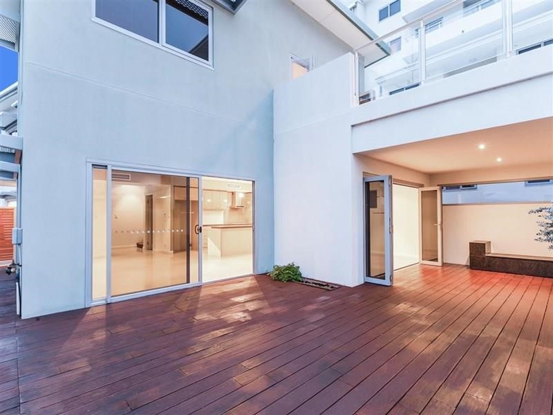 Property for sale in North Coogee