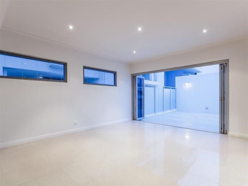 Property for sale in North Coogee