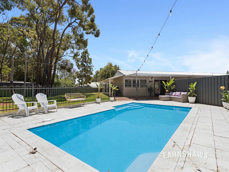 Property for sale in Parkerville