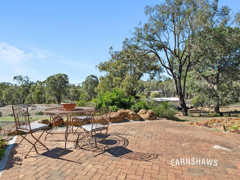 Property for sale in Gidgegannup
