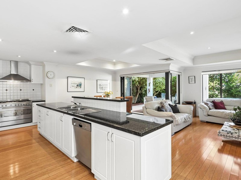 Property for sale in Yokine : Passmore Real Estate