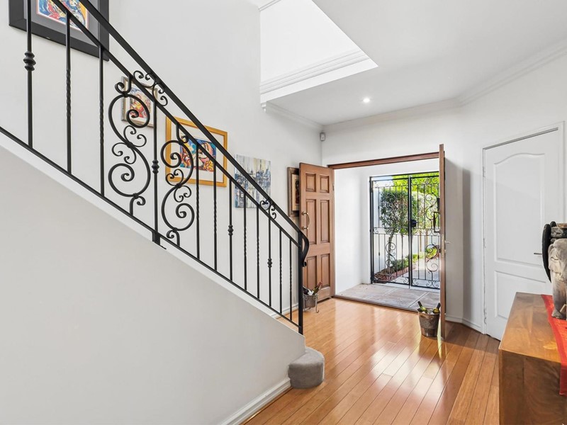Property for sale in Yokine : Passmore Real Estate