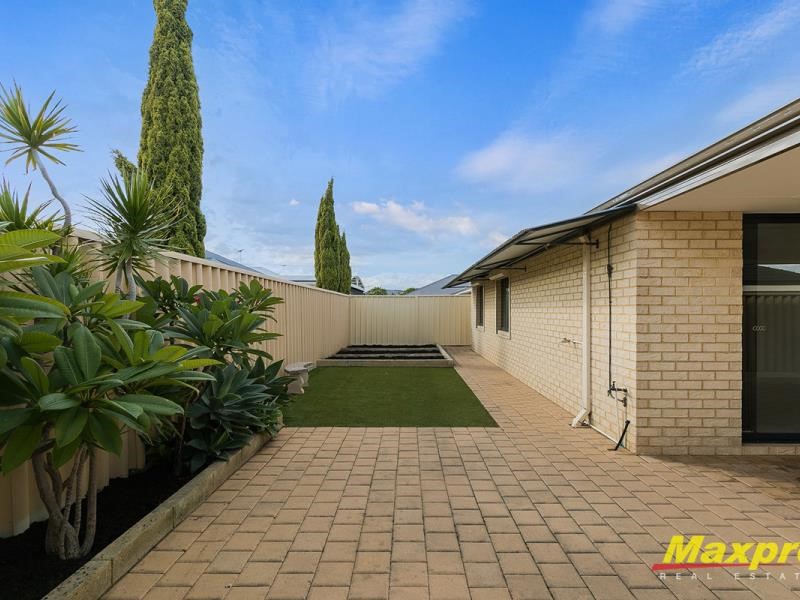 Property for sale in Southern River, 38 Daleford Way, Lou Zhang