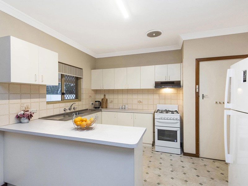 Property for sale in Morley : Passmore Real Estate