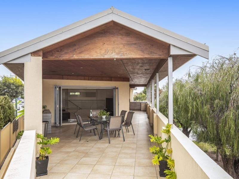 Property for sale in Nollamara : Passmore Real Estate