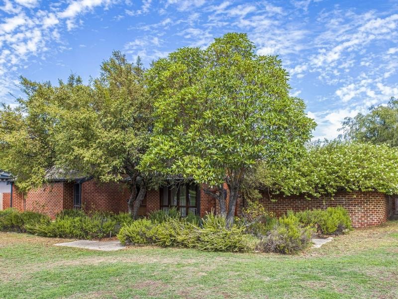 Property For Lease in Mosman Park