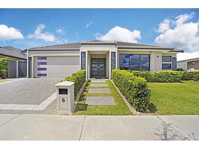 Property for sale in Aveley