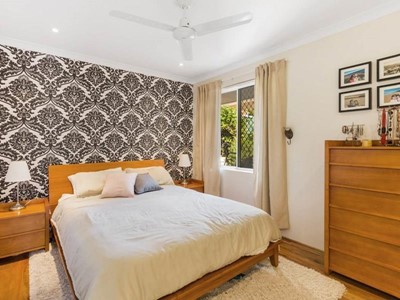 Property for sale in 
                                Scarborough : West Coast Real Estate