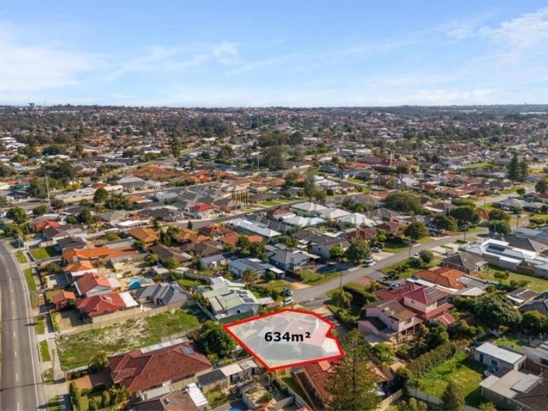 Property for sale in Morley : Passmore Real Estate