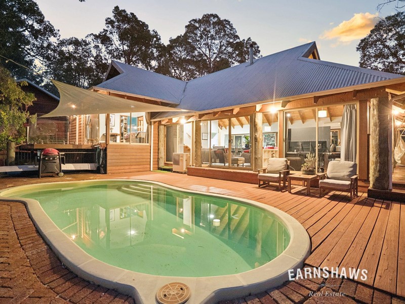 Property for sale in Mundaring