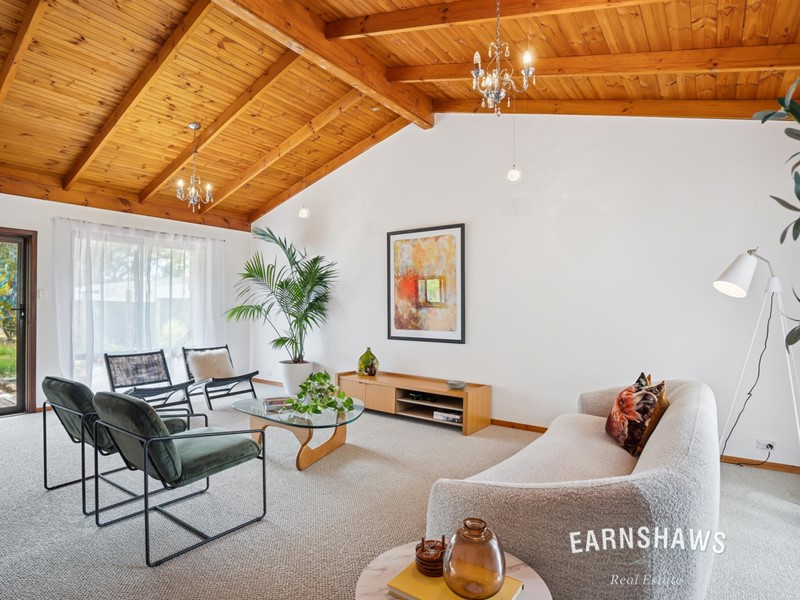 Property for sale in Swan View