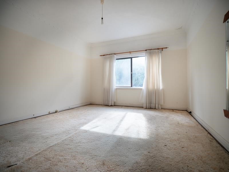 Property for sale in Melville : Southside Realty