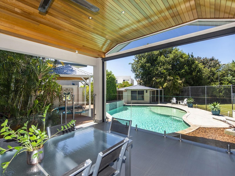 Property for sale in Attadale : Jacky Ladbrook Real Estate