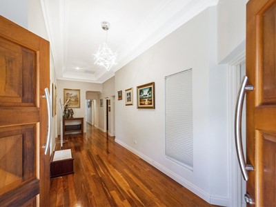 Property for sale in Attadale : Jacky Ladbrook Real Estate
