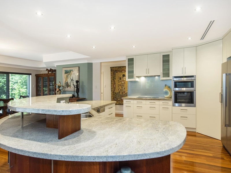 Property for sale in Attadale : Jacky Ladbrook Real Estate