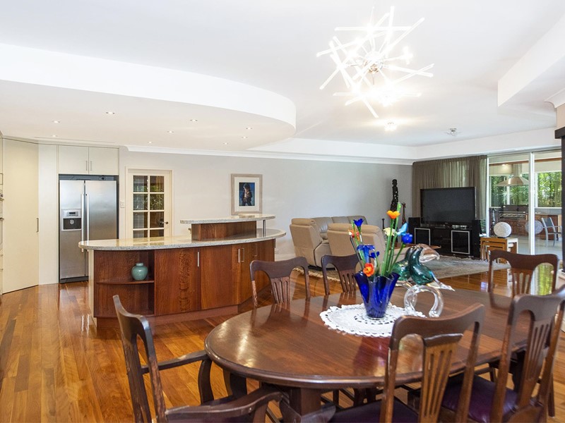 Property for sale in Attadale : Jacky Ladbrook Real Estate