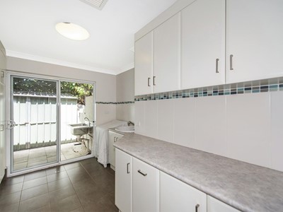 Property for sale in Attadale : Jacky Ladbrook Real Estate