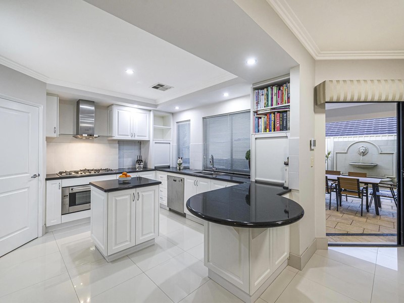 Property for sale in Dianella : Passmore Real Estate