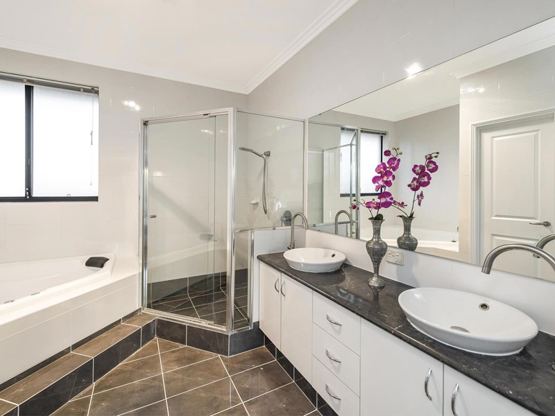 Property for sale in Dianella : Passmore Real Estate