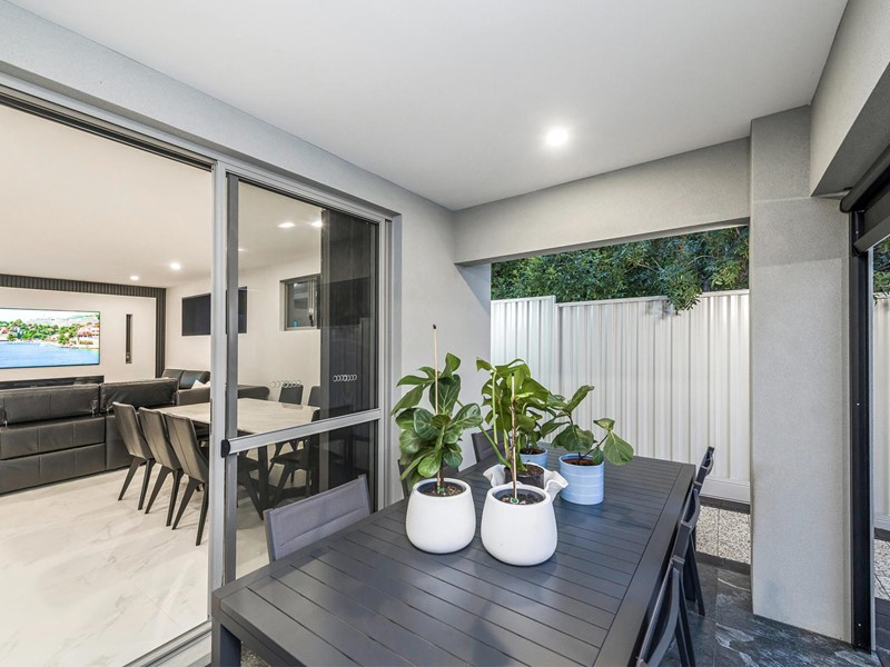 Property for sale in Morley : Passmore Real Estate