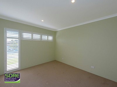 Property For Lease in Como