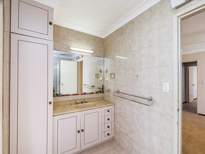 Property for sale in South Perth : Dempsey Real Estate