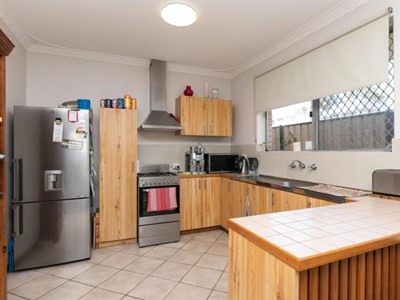 Property for rent in 
                                Innaloo : West Coast Real Estate