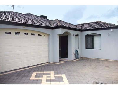 Property for sale in Westminster Buy & Sell Real Estate