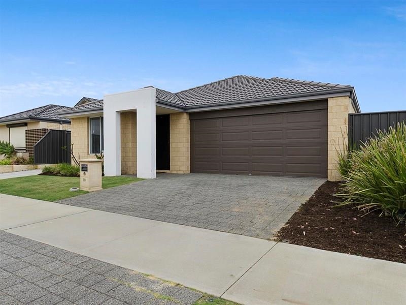 Property for sale in Banksia Grove, 10 Manyleaf Link, Jackson Towill Laurence Realty North Property for sale in Banksia Grove, 10 Manyleaf Link, Jackson Towill Laurence Realty North