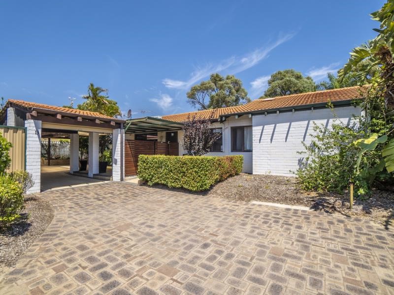 Property for sale in Belmont : Porter Matthews Metro Real Estate