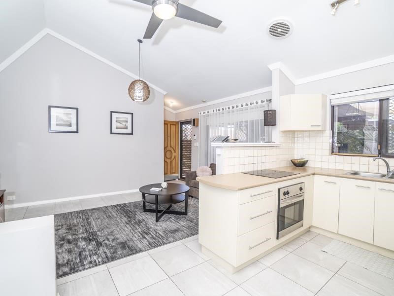 Property for sale in Belmont : Porter Matthews Metro Real Estate