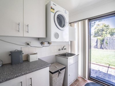 Property for sale in Belmont : Porter Matthews Metro Real Estate