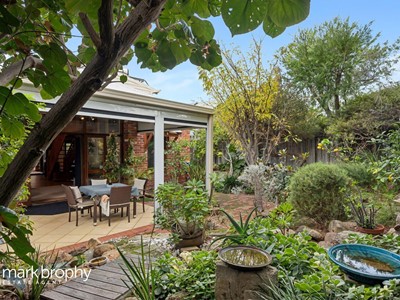 Property for sale in South Fremantle : Mark Brophy Estate Agent