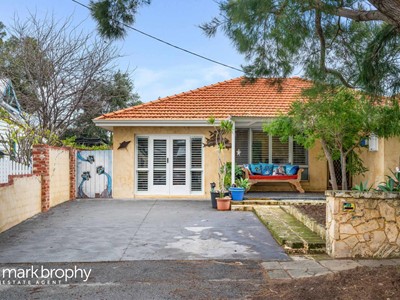 Property for sale in South Fremantle : Mark Brophy Estate Agent