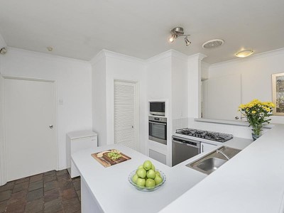 Property for sale in Belmont : Porter Matthews Metro Real Estate