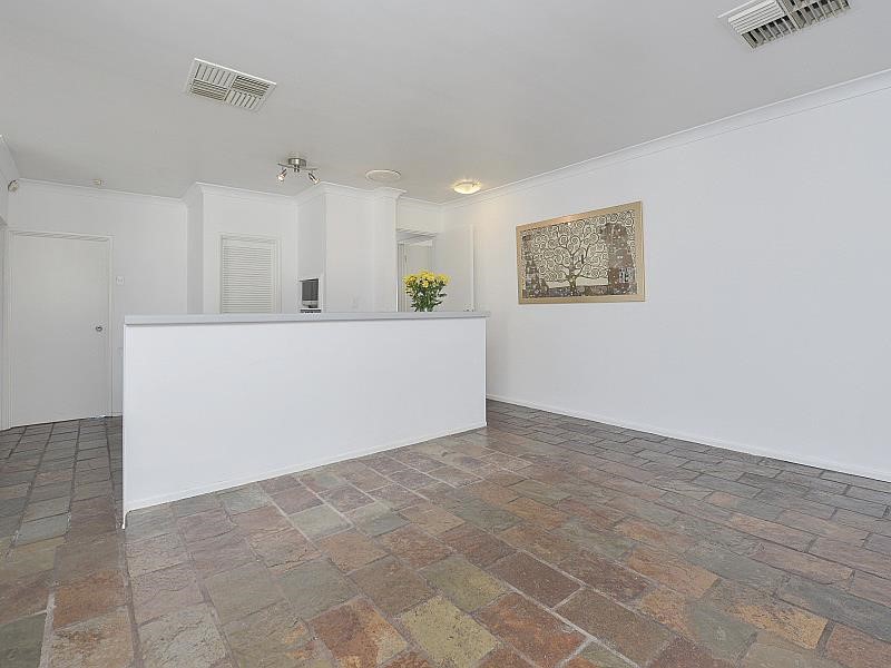 Property for sale in Belmont : Porter Matthews Metro Real Estate