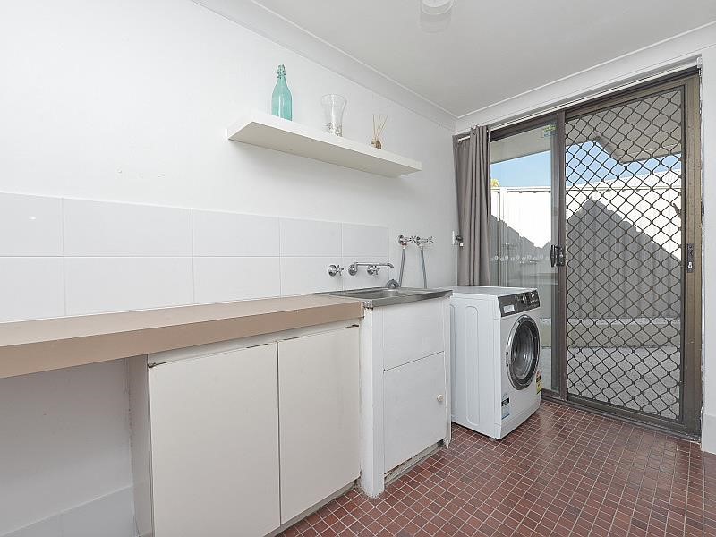 Property for sale in Belmont : Porter Matthews Metro Real Estate