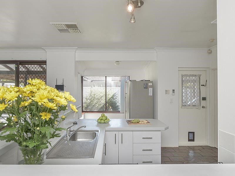 Property for sale in Belmont : Porter Matthews Metro Real Estate